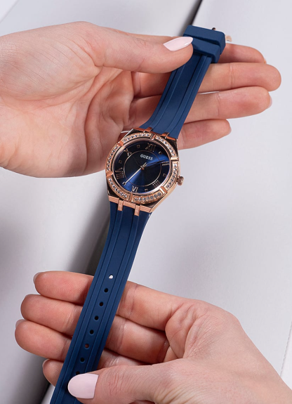 GUESS Rose Gold en silicone Bleu Ref : GW0034L4